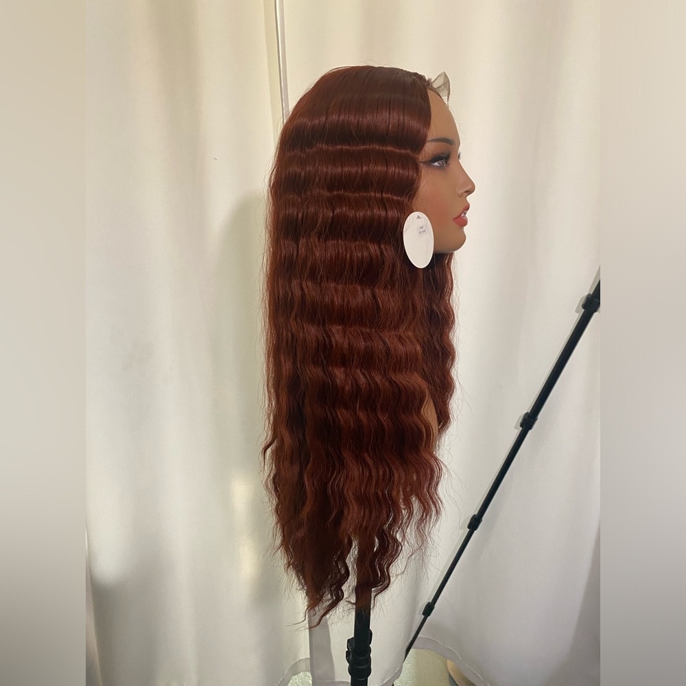 BOGO 🎉 Elegant Copper/Auburn 28 inch Crimp Wave Hair Wig